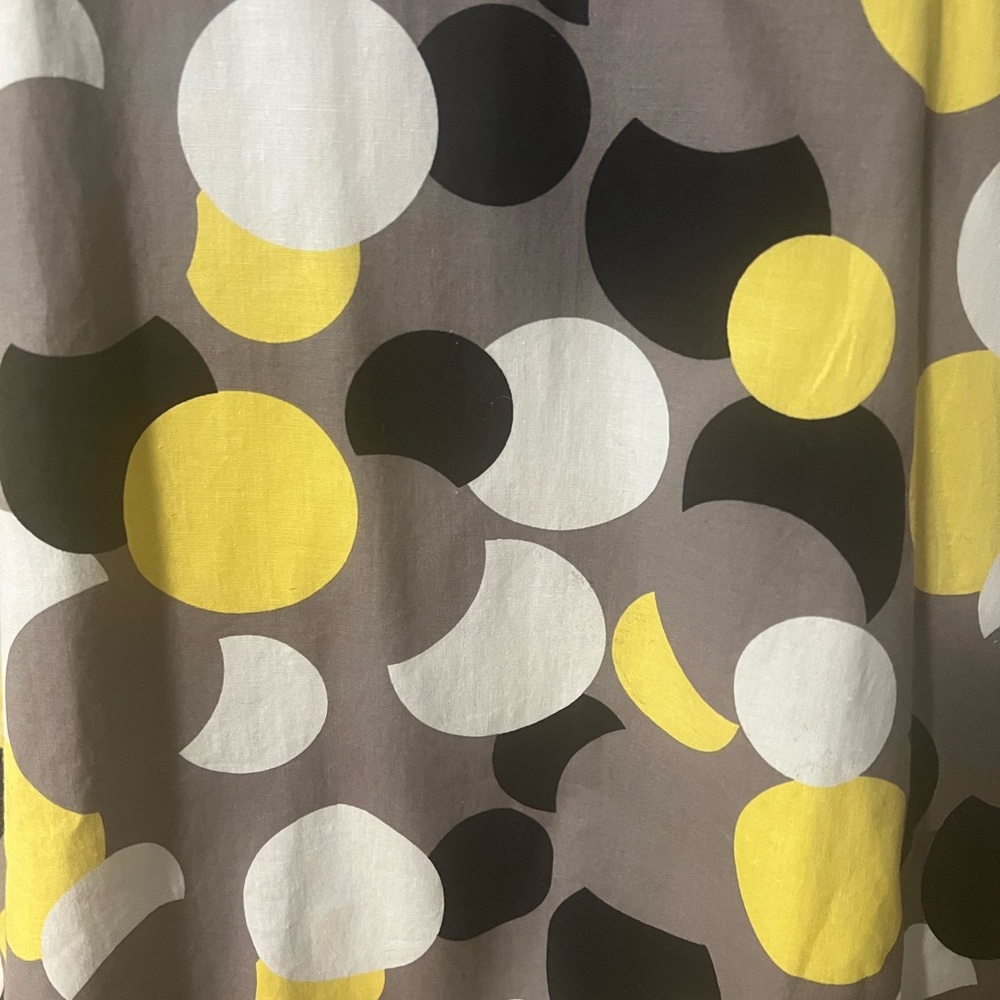 A Suzy Shier Dress in size medium - Picture 4 of 7